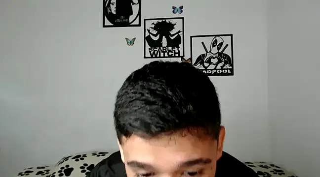 kaiine190 online show from March 14, 2025, 7:12 pm