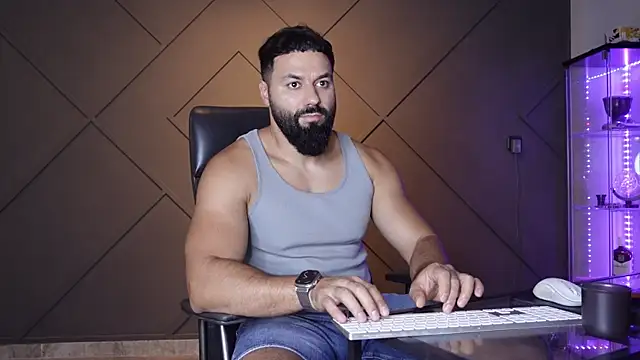 mattmasterss online show from July 29, 2026, 6:40 pm