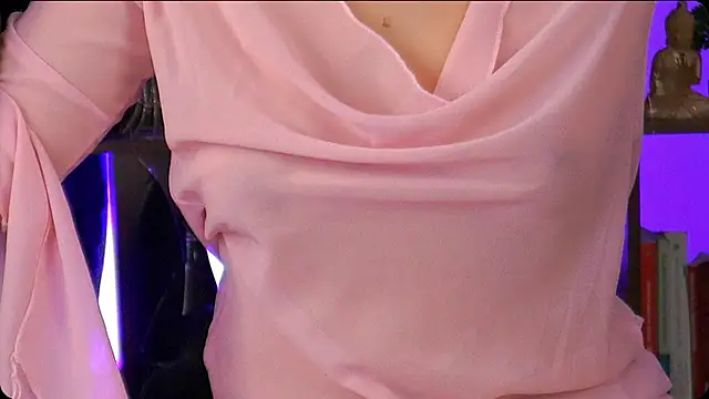 Snapshot of Bailey_Evans chatting on November 5, 2025, 6:27 am Bailey Evans online show from November 5, 2025, 6:27 am