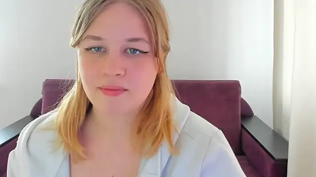 AlicePopsy online show from June 2, 2026, 3:23 pm