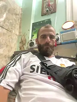 Antonio Vatooo online show from September 27, 2025, 8:04 pm