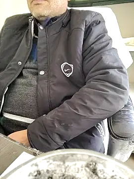 Hot-man39 online show from December 31, 2024, 10:37 am