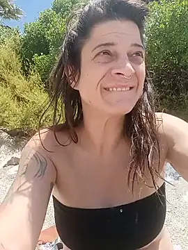 Snapshot of frenchsodomielover86 chatting on June 17, 2026, 11:31 am frenchsodomielover86 online show from June 17, 2026, 11:31 am