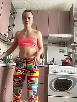 Snapshot of AlisaKissss chatting on March 4, 2025, 6:58 am AlisaKissss online show from March 4, 2025, 6:58 am