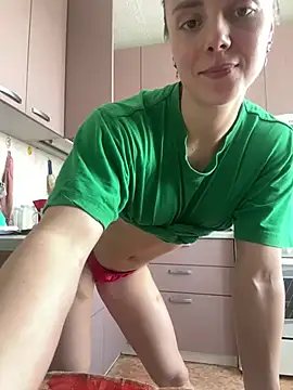 Snapshot of AlisaKissss chatting on March 3, 2025, 7:13 am AlisaKissss online show from March 3, 2025, 7:13 am