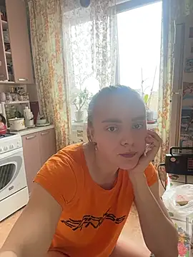 AlisaKissss online show from April 6, 2026, 5:52 am