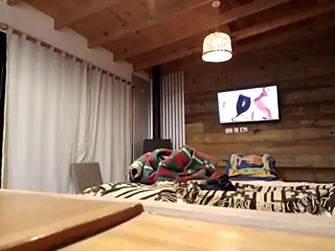 manucho2023 online show from February 19, 2026, 3:58 am