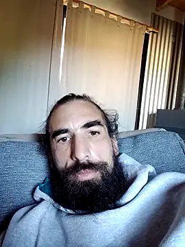 manucho2023 online show from April 28, 2026, 7:29 pm