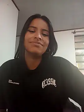 Snapshot of _elektrah chatting on September 13, 2025, 10:43 pm  elektrah online show from September 13, 2025, 10:43 pm