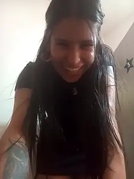  elektrah online show from October 31, 2025, 6:15 pm