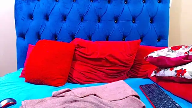 Snapshot of ebonycandy10 chatting on March 12, 2026, 9:02 am ebonycandy10 online show from March 12, 2026, 9:02 am