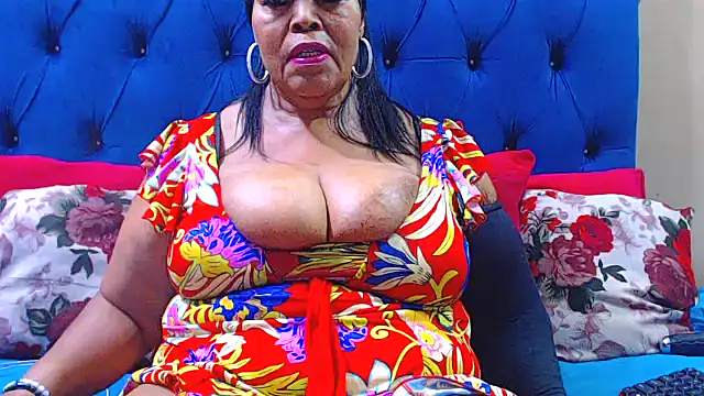 Snapshot of ebonycandy10 chatting on March 6, 2026, 5:57 am ebonycandy10 online show from March 6, 2026, 5:57 am