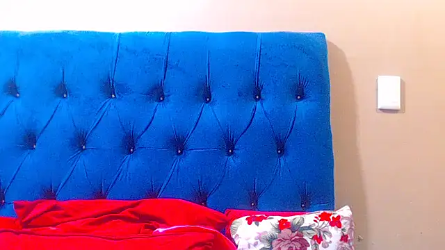 ebonycandy10 online show from November 25, 2025, 5:19 am