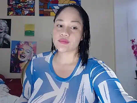 melissa4855 online show from November 14, 2025, 9:40 pm