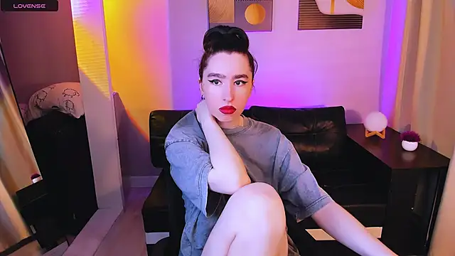 Lily xBabe online show from June 4, 2026, 7:02 am