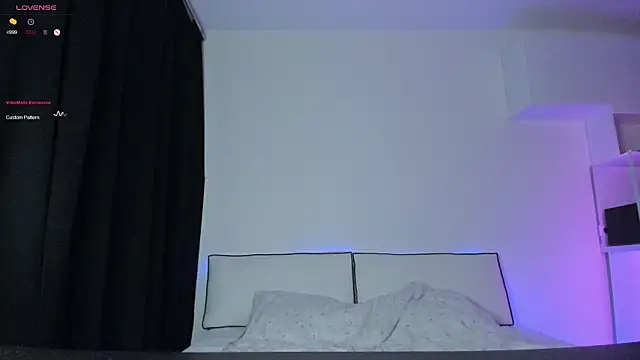 haileyishere online show from November 23, 2025, 6:51 pm