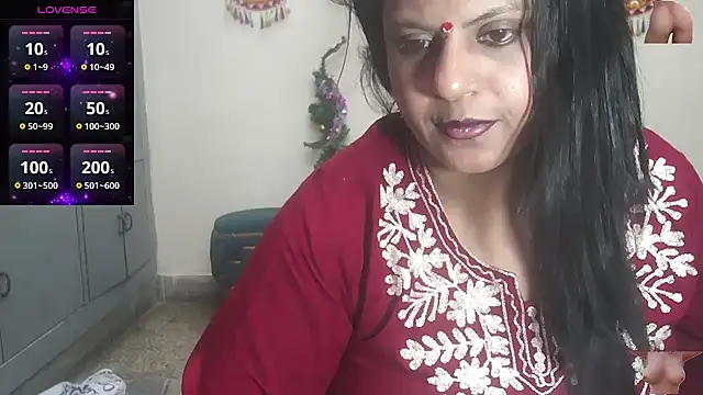 Sexy komolika online show from March 4, 2026, 2:14 pm