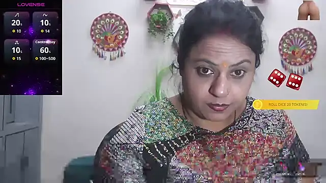 Sexy komolika online show from November 4, 2025, 2:10 pm