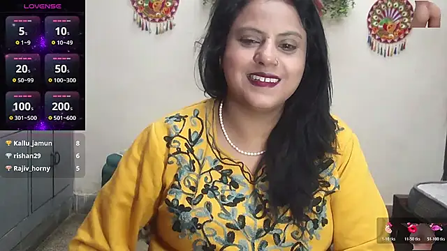 Sexy komolika online show from January 9, 2026, 3:46 am