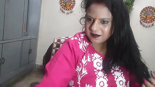 Sexy komolika online show from March 24, 2026, 1:33 pm