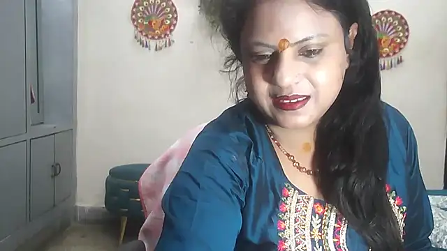 Sexy komolika online show from April 1, 2026, 4:26 pm