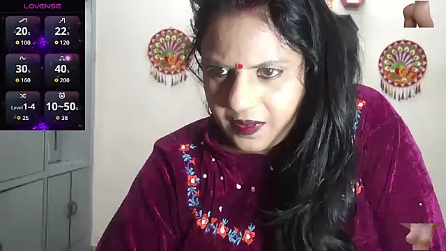 Snapshot of Sexy_komolika chatting on February 24, 2026, 3:02 pm Sexy komolika online show from February 24, 2026, 3:02 pm