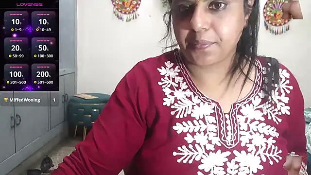 Sexy komolika online show from April 10, 2026, 6:15 pm