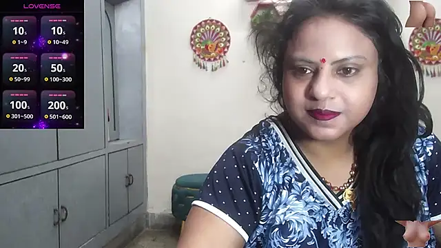 Sexy komolika online show from April 16, 2026, 1:50 am