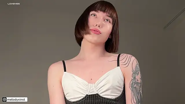 melodyxlove online show from December 19, 2025, 6:27 am