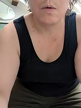 owned by goddess laurie online show from June 30, 2026, 5:13 pm