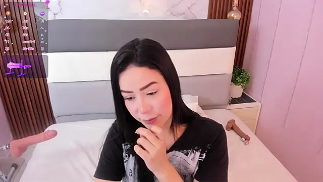 Snapshot of ETHANLOVE1 chatting on February 25, 2026, 4:23 am ETHANLOVE1 online show from February 25, 2026, 4:23 am