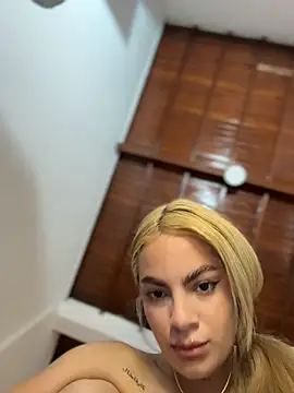 emiss  online show from November 29, 2025, 3:34 pm