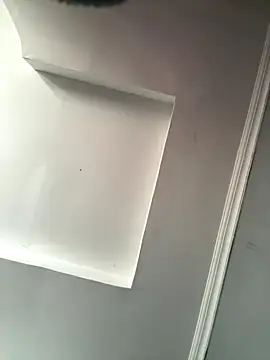 emiss  online show from September 27, 2025, 3:07 pm