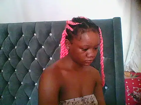 HotJeylee online show from December 15, 2025, 7:25 am