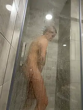 Snapshot of streetdoll chatting on February 16, 2026, 7:18 am streetdoll online show from February 16, 2026, 7:18 am