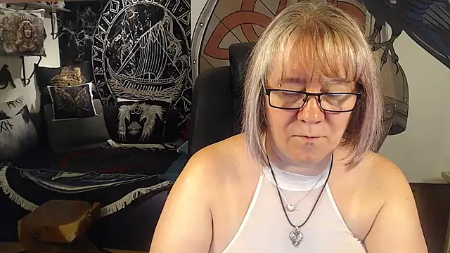 TittenMichelle online show from July 24, 2026, 6:37 pm