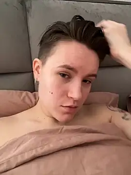 Snapshot of JessieFlower chatting on September 26, 2025, 8:32 am JessieFlower online show from September 26, 2025, 8:32 am