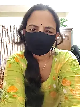 Snapshot of Payel-Sen chatting on February 18, 2026, 8:00 am Payel-Sen online show from February 18, 2026, 8:00 am