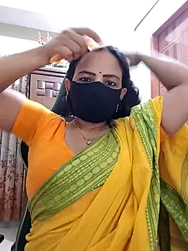 Payel-Sen online show from April 8, 2026, 8:43 pm