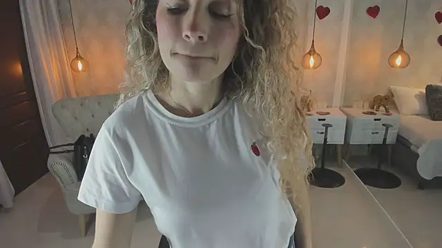 Shantall   online show from February 14, 2026, 11:21 am