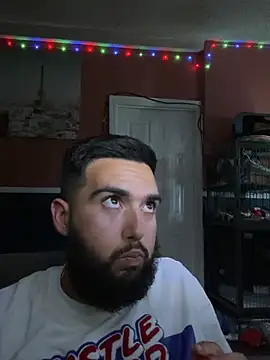 Snapshot of bigdickgio6923 chatting on December 17, 2024, 5:51 am bigdickgio6923 online show from December 17, 2024, 5:51 am