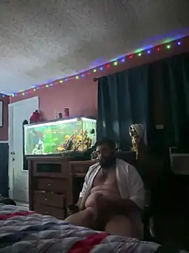 Snapshot of bigdickgio6923 chatting on January 13, 2025, 4:39 am bigdickgio6923 online show from January 13, 2025, 4:39 am