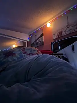 bigdickgio6923 online show from March 29, 2026, 6:53 pm