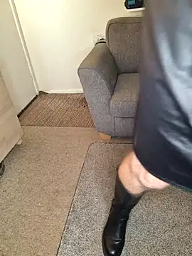 ellie-tv online show from November 25, 2025, 10:26 am