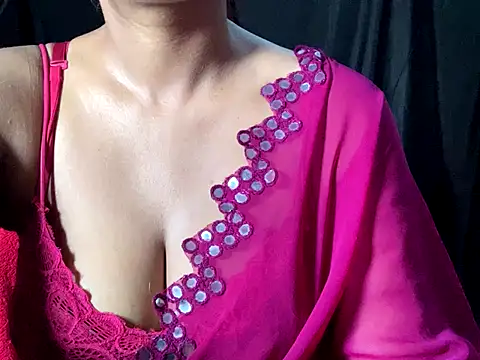Snapshot of Sexy_trisha__7 chatting on September 19, 2025, 8:18 am Sexy trisha  7 online show from September 19, 2025, 8:18 am