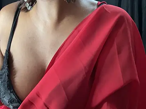 Snapshot of Sexy_trisha__7 chatting on March 10, 2025, 10:13 pm Sexy trisha  7 online show from March 10, 2025, 10:13 pm