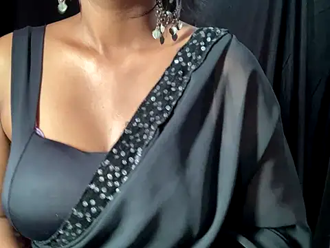Snapshot of Sexy_trisha__7 chatting on October 17, 2025, 11:23 am Sexy trisha  7 online show from October 17, 2025, 11:23 am