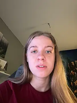 candy maggie online show from November 21, 2025, 4:17 pm