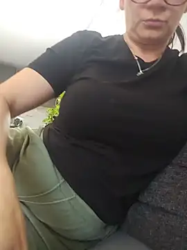 KristenVega online show from July 26, 2026, 12:01 pm