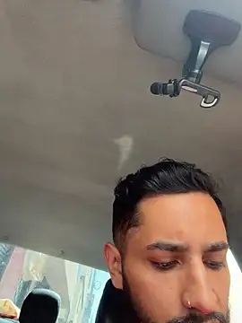  Tomy08calderon online show from October 29, 2025, 6:07 pm